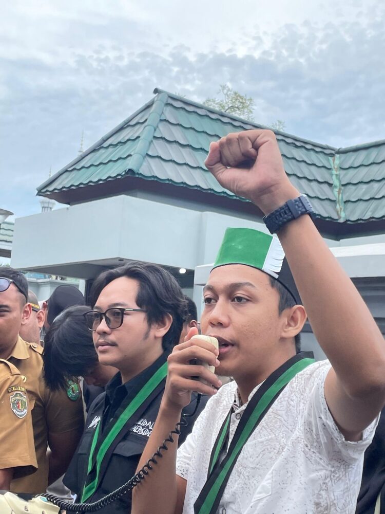 Ponton Kayu Tabrak Jembatan Mahakam, HMI Samarinda: Pelindo dan Perusahaan Terkait Harus Tanggung Jawab
