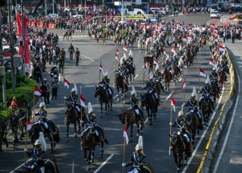 HUT RI ke-80 di Jakarta: Dari Kirab Bendera hingga Pesta Rakyat