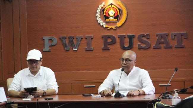 PWI Pusat terkait pencabutan kartu liputan Istana ( foto Istimewa)