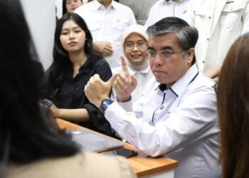 PHK Capai 44 Ribu Pekerja Sepanjang 2025, Menaker: Kami Terus Monitor Perkembangannya